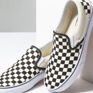 VANS Checkerboard Slip-On Black & Off Whit…